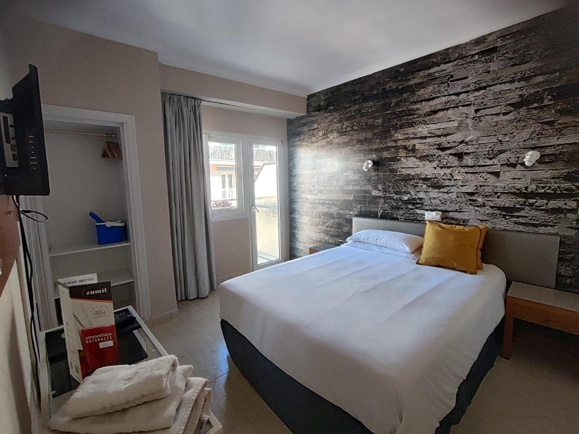 Hostal Mar Del Plata (Adults Only) El Arenal  Exterior foto