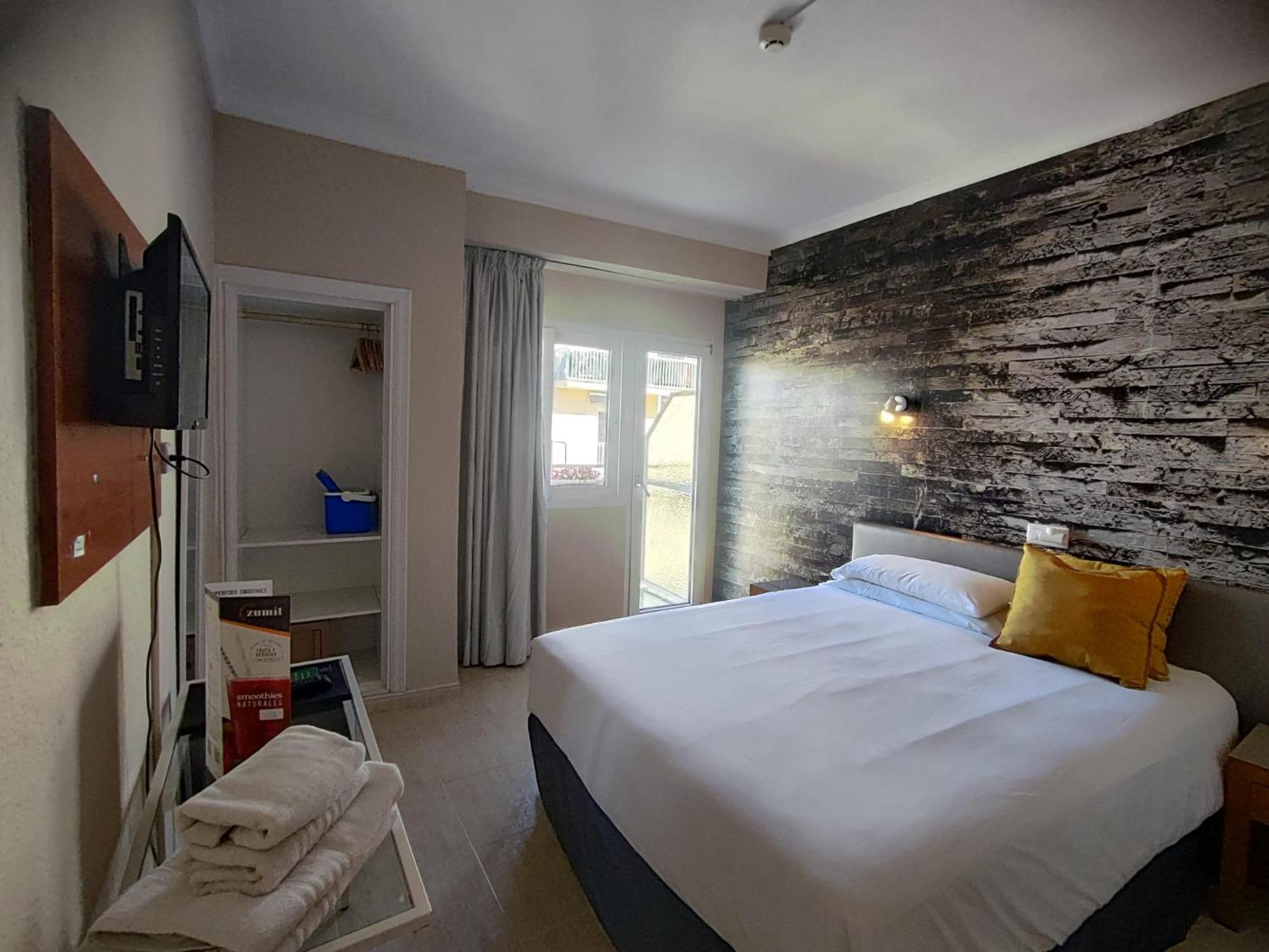 Hostal Mar Del Plata (Adults Only) El Arenal  Exterior foto